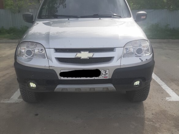 2012 Chevrolet Niva I Рестайлинг, серебристый, 410000 рублей