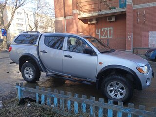 2007 Mitsubishi L200 IV, серебристый, 1111000 рублей, вид 3