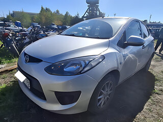 2007 Mazda Demio III (DE), серебристый, 325000 рублей, вид 2