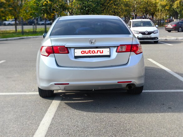 2011 Honda Accord VIII Рестайлинг, серебристый, 899000 рублей - вид 6