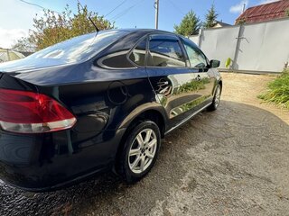 2012 Volkswagen Polo V, чёрный, 650000 рублей, вид 3