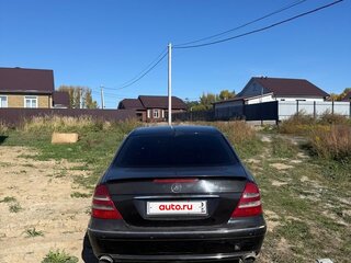 2003 Mercedes-Benz E-Класс 200 III (W211, S211), чёрный, 850000 рублей, вид 5