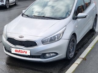2012 Kia Ceed II, серебристый, 650000 рублей, вид 1
