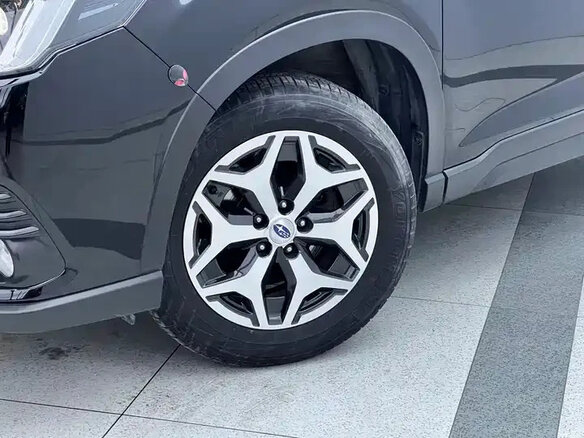 2022 Subaru Forester V Рестайлинг, чёрный, 2544000 рублей - вид 17