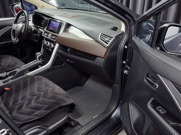 2022 Mitsubishi Xpander I, серый, 2699000 рублей - вид 20