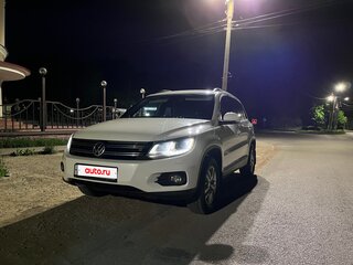 2013 Volkswagen Tiguan I Рестайлинг, белый, 1430000 рублей, вид 3