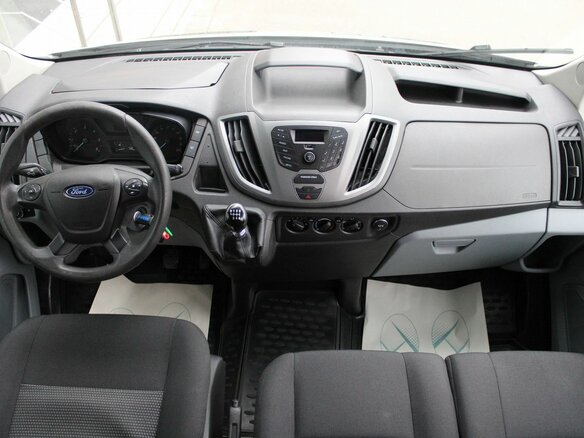 2017 Ford Transit, серебристый - вид 9