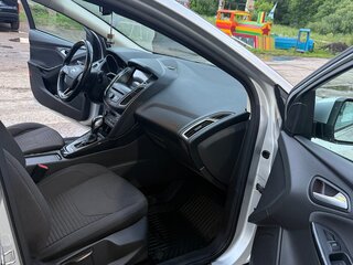 2018 Ford Focus III Рестайлинг, серебристый, 850000 рублей, вид 5