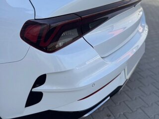 2021 Kia K5 III, белый, 2390000 рублей, вид 4