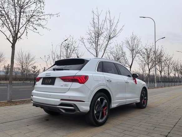 2022 Audi Q3 35 TFSI II (F3), белый - вид 3