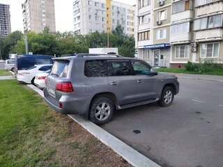 2009 Lexus LX 570 III, серый, 4100000 рублей, вид 5