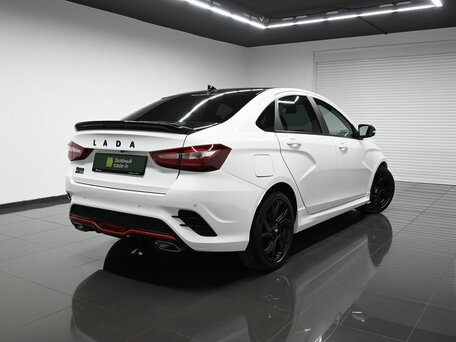 2023 Lada (ВАЗ) Vesta Sportline I Рестайлинг (NG), белый, 1445000 рублей, вид 2