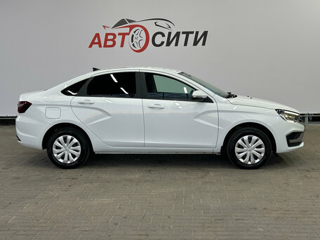 2024 Lada (ВАЗ) Vesta I Рестайлинг (NG), белый, 1165000 рублей, вид 5