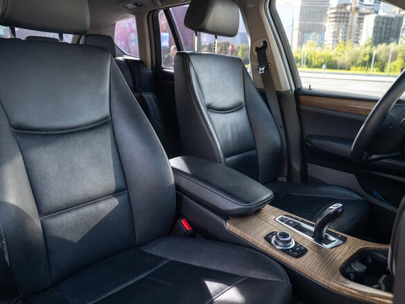 2011 BMW X3 28i xDrive II (F25), серый, 1540000 рублей - вид 27