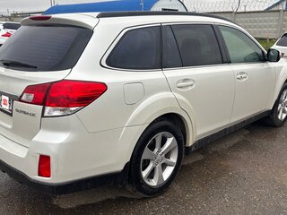2012 Subaru Outback IV Рестайлинг, белый, 1750000 рублей, вид 3