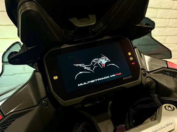 2026 Ducati Multistrada V4, белый, 4380000 рублей - вид 15