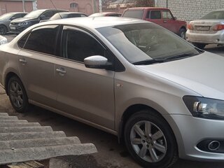 2010 Volkswagen Polo V, серый, 765000 рублей, вид 2