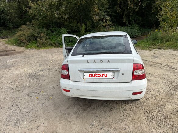 2011 Lada (ВАЗ) Priora I, белый - вид 2