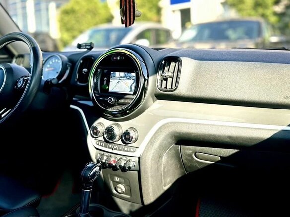 2018 Mini Countryman Cooper S II, серый, 2400000 рублей - вид 15