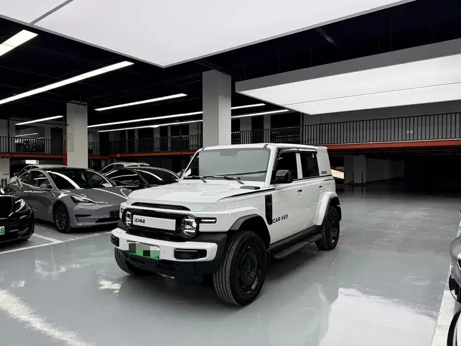 Открыть фотографии: iCar V23