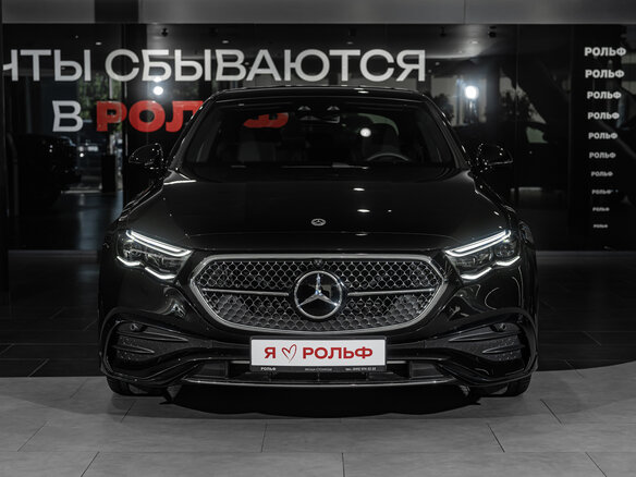 2026 Mercedes-Benz E-Класс 300 VI (W214, S214), чёрный, 10990000 рублей - вид 1