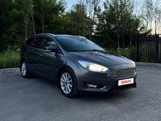 2017 Ford Focus III Рестайлинг, серый, 990000 рублей, вид 3