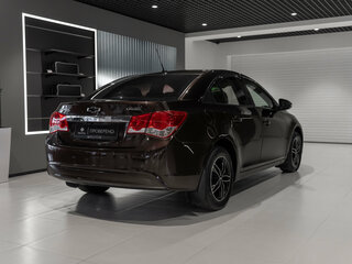 2014 Chevrolet Cruze I Рестайлинг, коричневый, 695000 рублей, вид 5