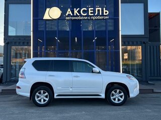 2015 Lexus GX 460 II Рестайлинг, белый, 3799000 рублей, вид 4