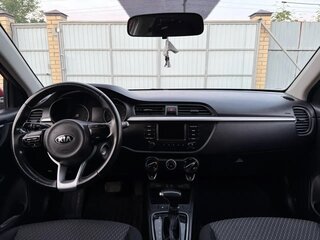 2018 Kia Rio X-Line IV, красный, 1600000 рублей, вид 5