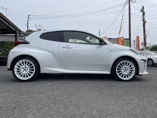 2022 Toyota Yaris GR RS IV, белый, 1600000 рублей, вид 5