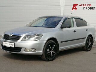 2012 Skoda Octavia II (A5) Рестайлинг, серебристый, 820000 рублей, вид 3