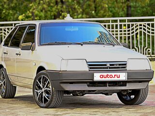 2004 Lada (ВАЗ) 21093i, серебристый, 800000 рублей, вид 1