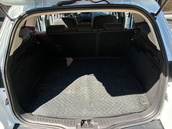2014 Ford Focus III, белый, 640000 рублей - вид 8