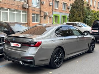 2020 BMW 7 серии 740d xDrive VI (G11/G12) Рестайлинг, серый, 6900000 рублей, вид 3
