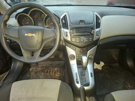 2013 Chevrolet Cruze I Рестайлинг, чёрный, 283000 рублей, вид 3