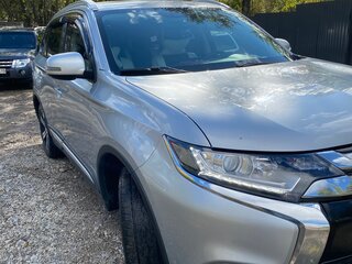 2016 Mitsubishi Outlander III Рестайлинг 2, серебристый, 1435000 рублей, вид 1