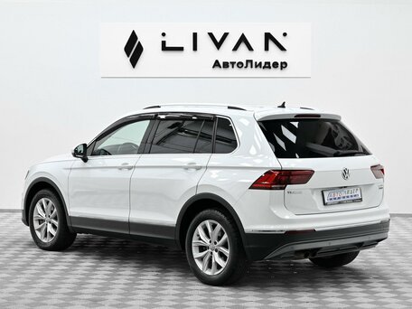 2017 Volkswagen Tiguan II, белый, 2315000 рублей, вид 2