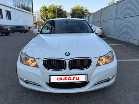 2011 BMW 3 серии 320i V (E90/E91/E92/E93) Рестайлинг, белый, 1250000 рублей, вид 2