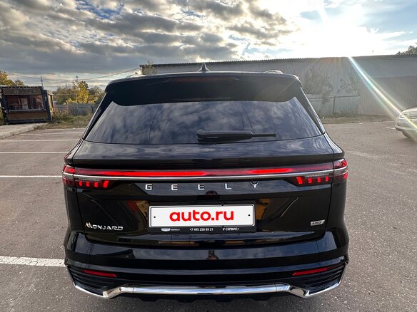 2023 Geely Monjaro I, чёрный, 3000000 рублей - вид 8