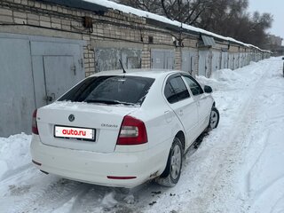 2012 Skoda Octavia II (A5) Рестайлинг, белый, 900000 рублей, вид 3