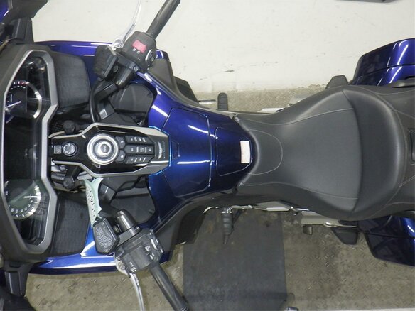 2018 Honda GL 1800 Gold Wing, синий - вид 10