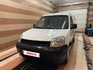 2010 Citroen Berlingo I Рестайлинг, белый, 530000 рублей, вид 5