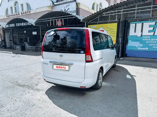 2009 Nissan Serena III (C25), белый, 1000000 рублей, вид 2