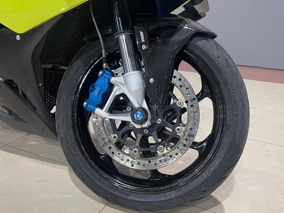 2021 BMW M 1000 RR, жёлтый, 2140000 рублей - вид 19