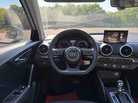 2022 Audi Q2 35 TFSI I Рестайлинг, белый - вид 10