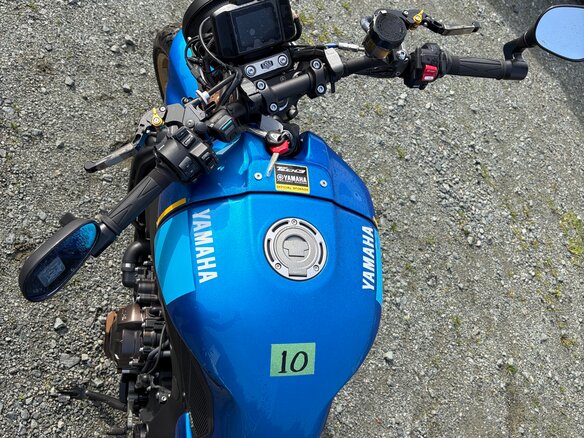 2022 Yamaha XSR900, синий, 1045000 рублей - вид 21