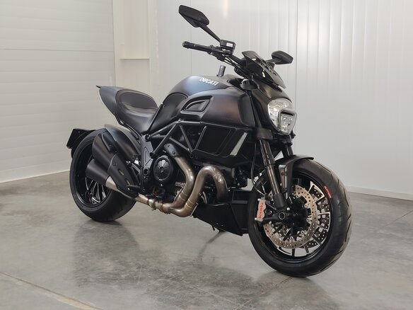 2014 Ducati Diavel, чёрный, 979000 рублей - вид 1