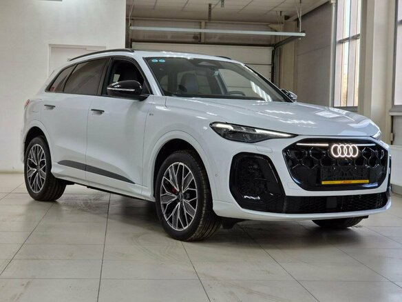 2026 Audi Q5 L III (GU), белый, 6170000 рублей - вид 2