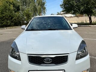 2011 Kia Rio II Рестайлинг, белый, 680000 рублей, вид 2