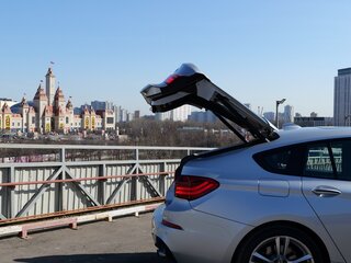 2017 BMW 5 серии Gran Turismo 535i VI (F10/F11/F07) Рестайлинг, серебристый, 3111111 рублей, вид 2